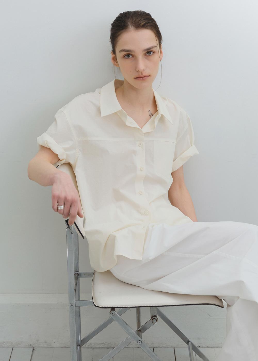[2차] Day half shirt (light beige)