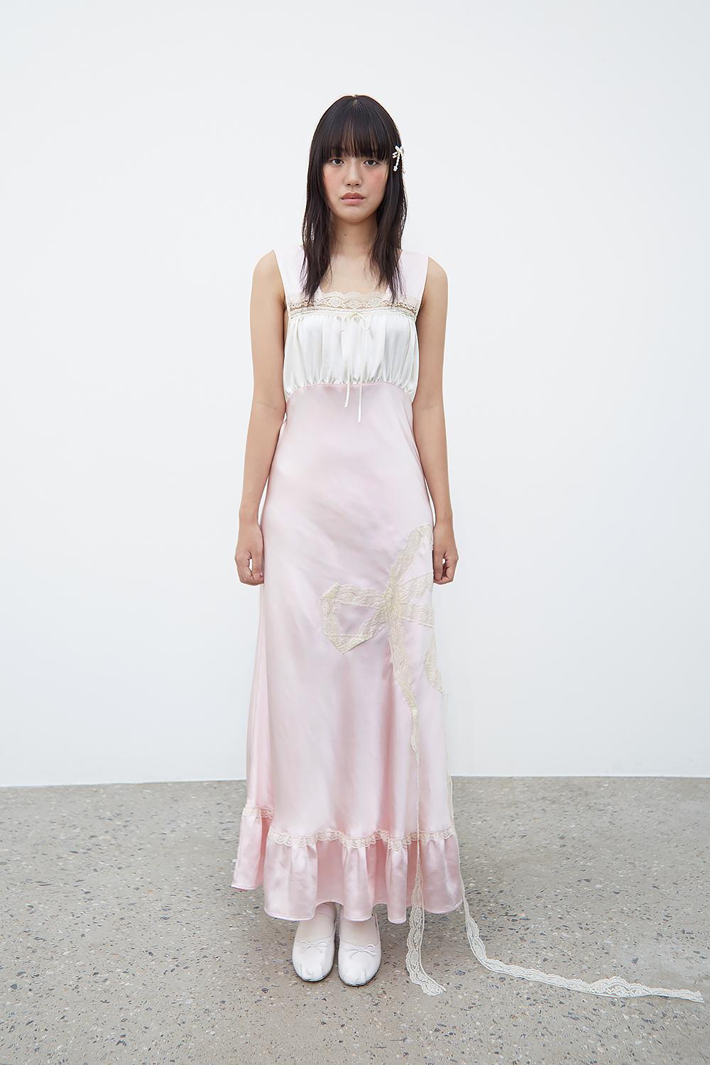 (Exclusive) Bouie appliqué slip dress / order-made