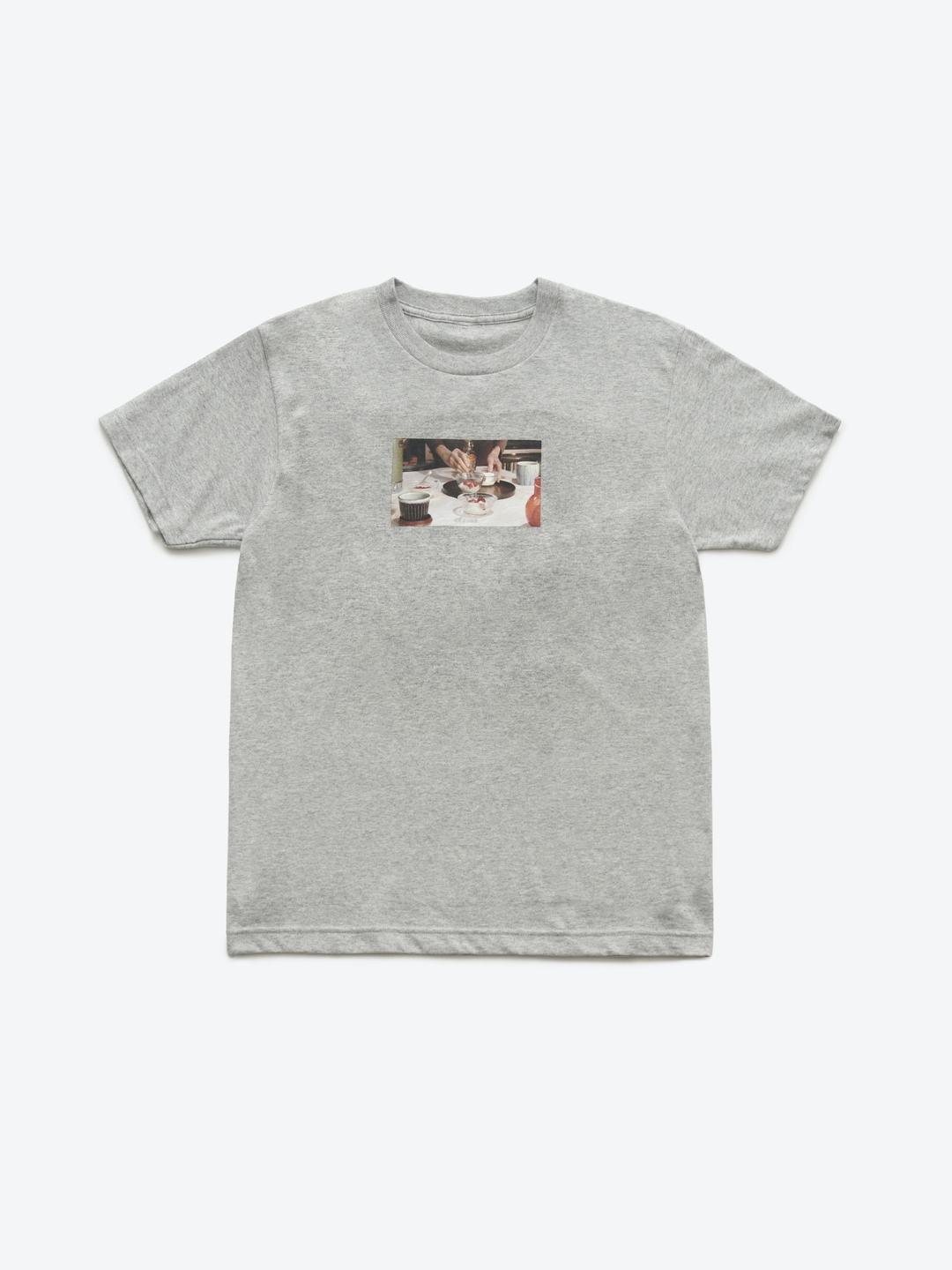 CHERRY YOGURT T-SHIRT [07.15일 순차배송]