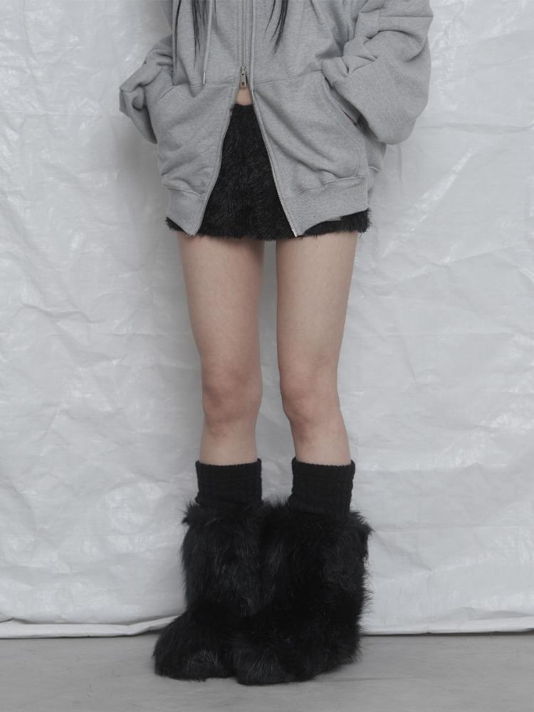 3rd) [mnem] Soft Fur Mini Shorts (black)