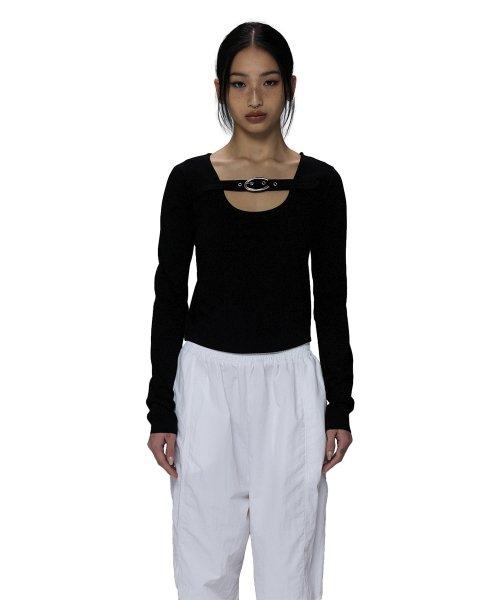 C BELTED SQUARE-NECK T-SHIRT_BLACK