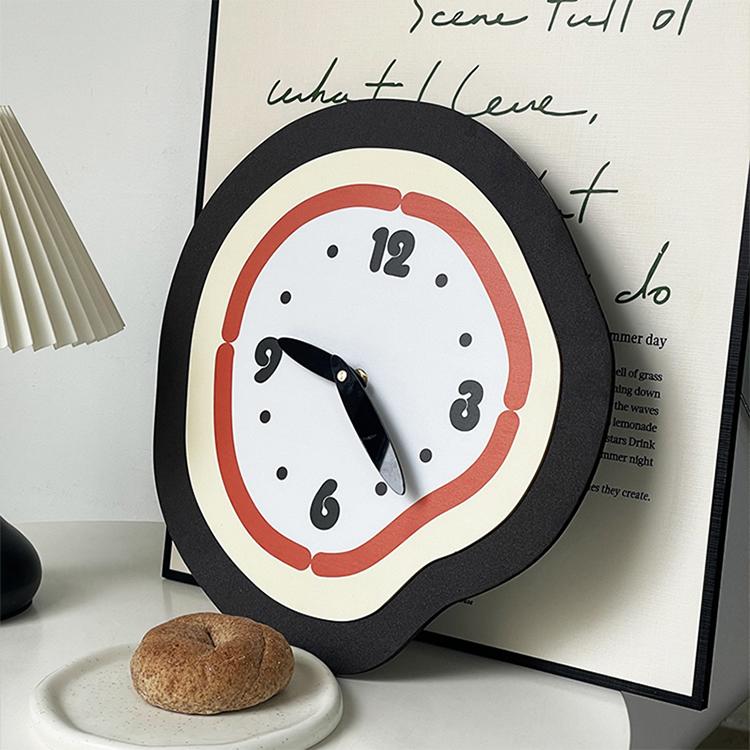 무소음 비정형 어글리 드로잉 벽시계