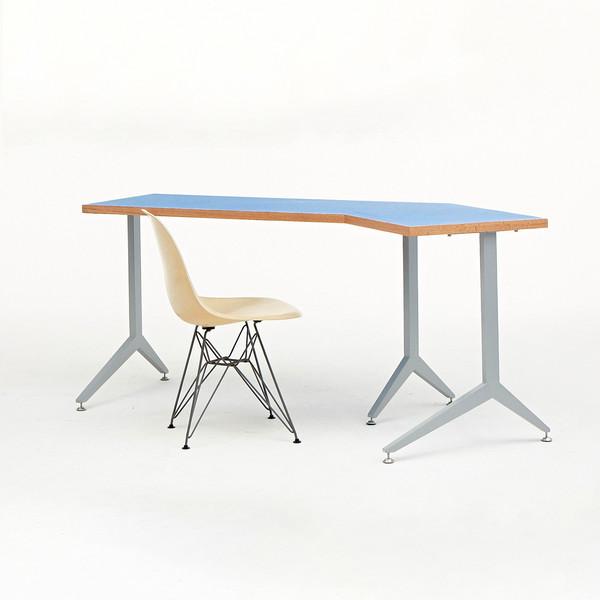 Partz Office Desk (Colored Steel Frame)