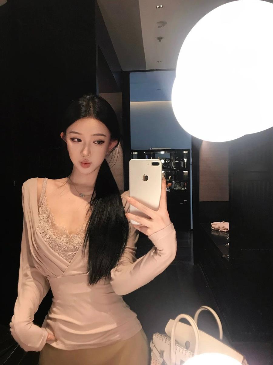 브이넥 플라워 레이스 브라탑 니트 세트