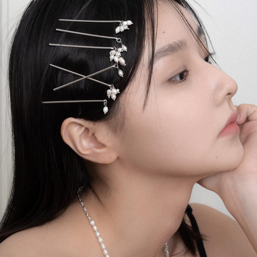 Pearl drop hair pin set