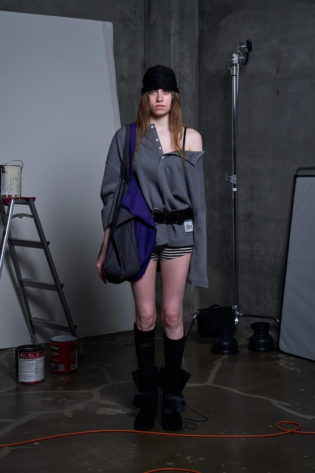 WAFFLE LONG SLEEVE T-SHIRT – GRAY