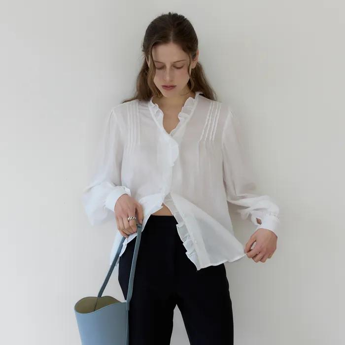 Sage Blouse (Ivory)
