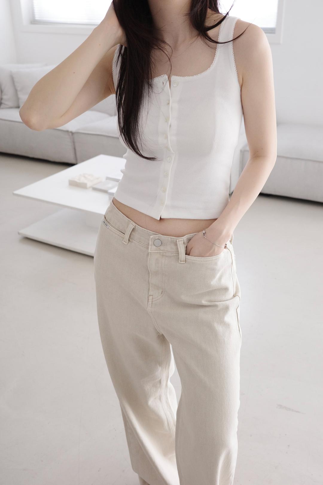 Foret button sleeveless