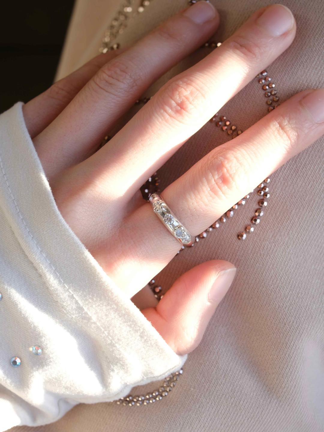 WOOHWA (birthstones)