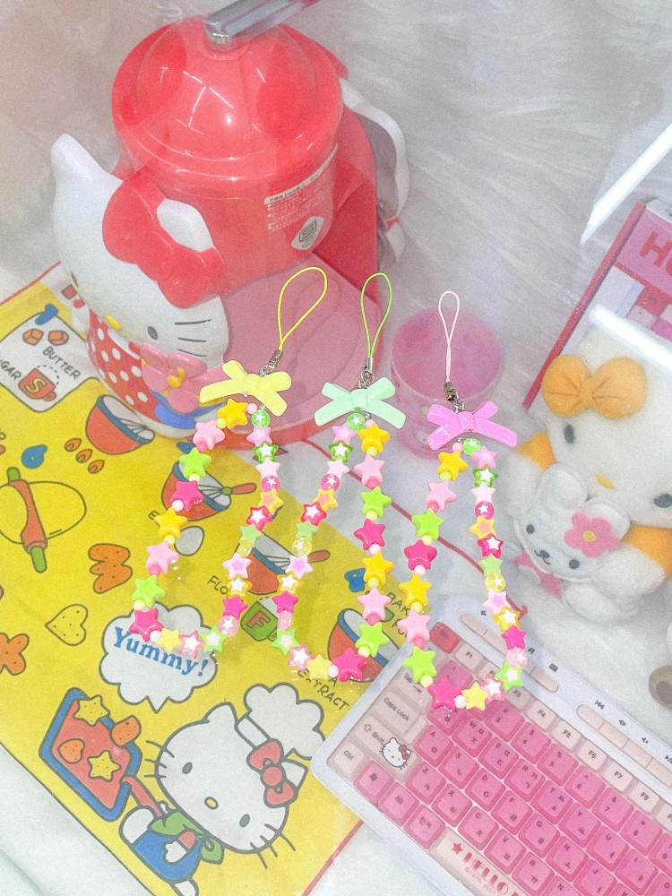 [수디어리] 별 가득 비즈 스트랩