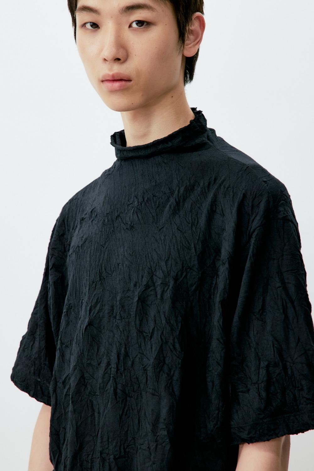 Creased Mock-neck H/S T-shirt