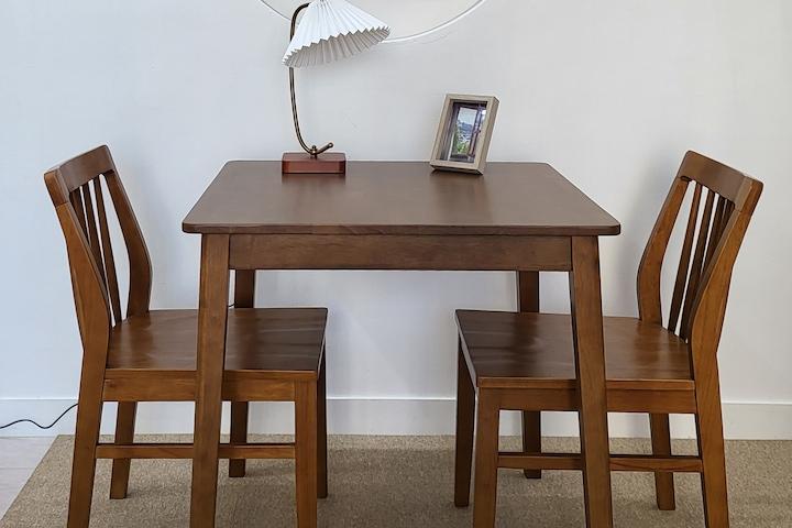 데니 고무나무 원목 2인용 식탁세트