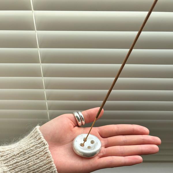 Incense Holder 단추 - silver