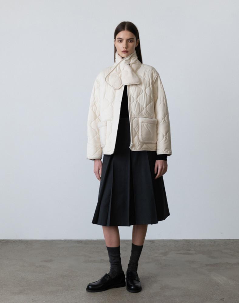 [22FW] Reversible Shearing Down Jumper [Ivory] JWJU2F901IV