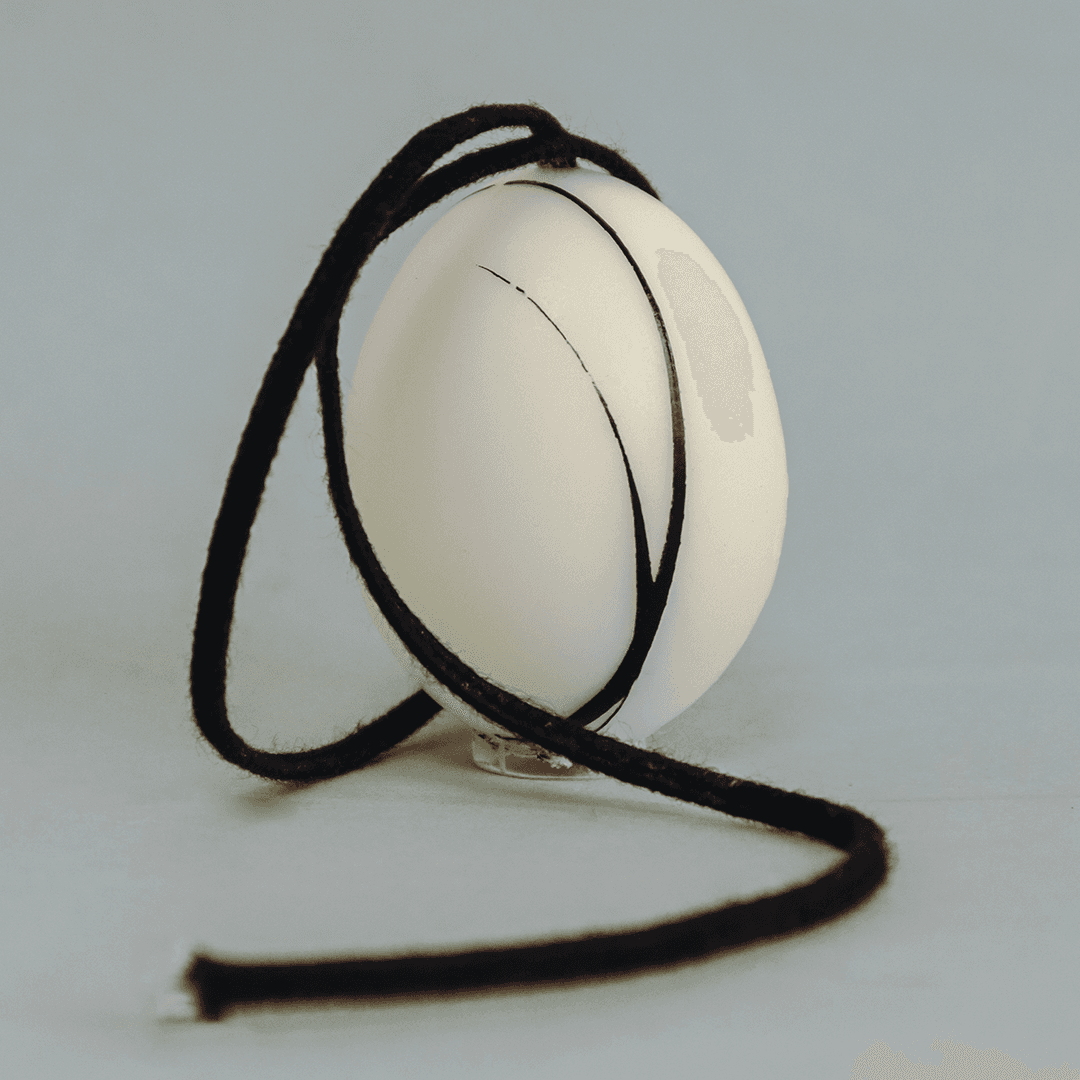 Hen egg candle with RboW