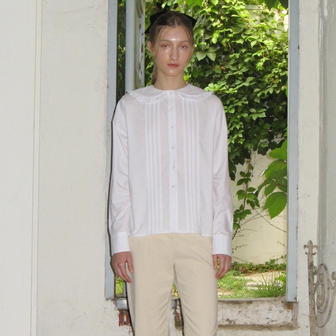 [29CM 단독] ROUND FRILL COLLAR SHIRT (2COL)