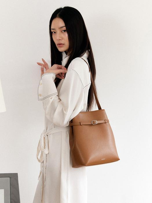 LINE BAG CAMEL