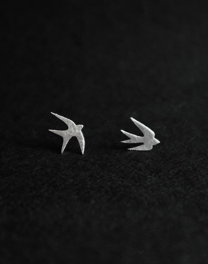 (3rd) Bird Motif Earrings