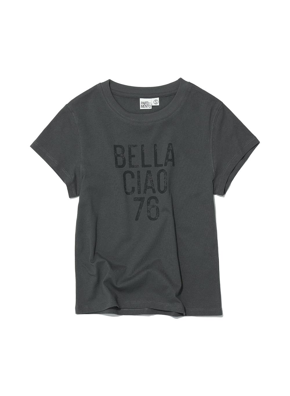 [WOMEN] CIAO BELLA 76 PRINTED SHORT SLEEVE TEE_CHARCOAL