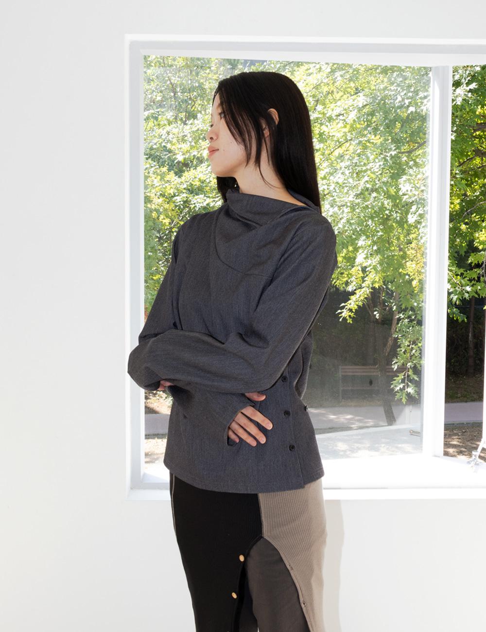 Button Drape TR Long Sleeve in Grey