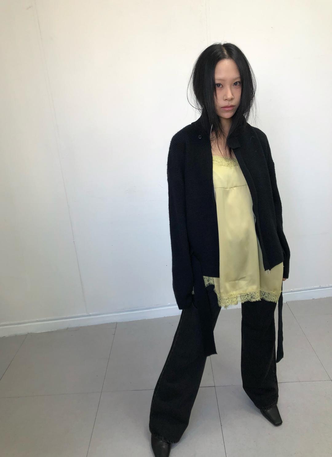 Belted knit zipup (2C)