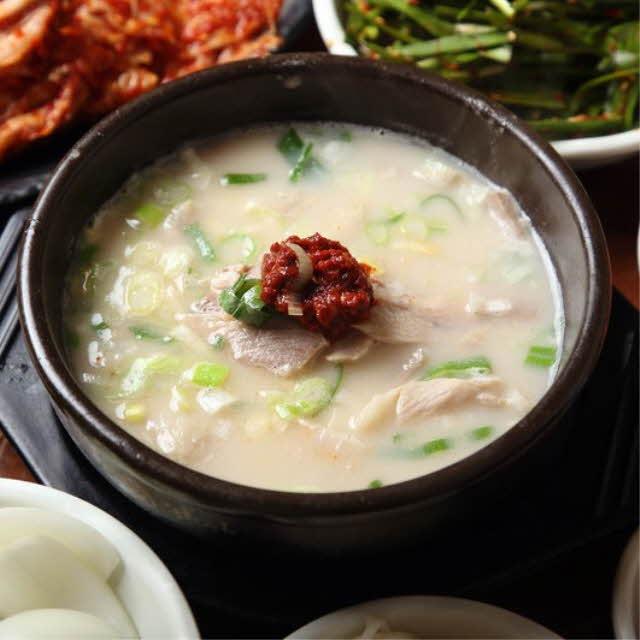 [38시간 우려낸 사골육수] 부산 돼지국밥 대건명가