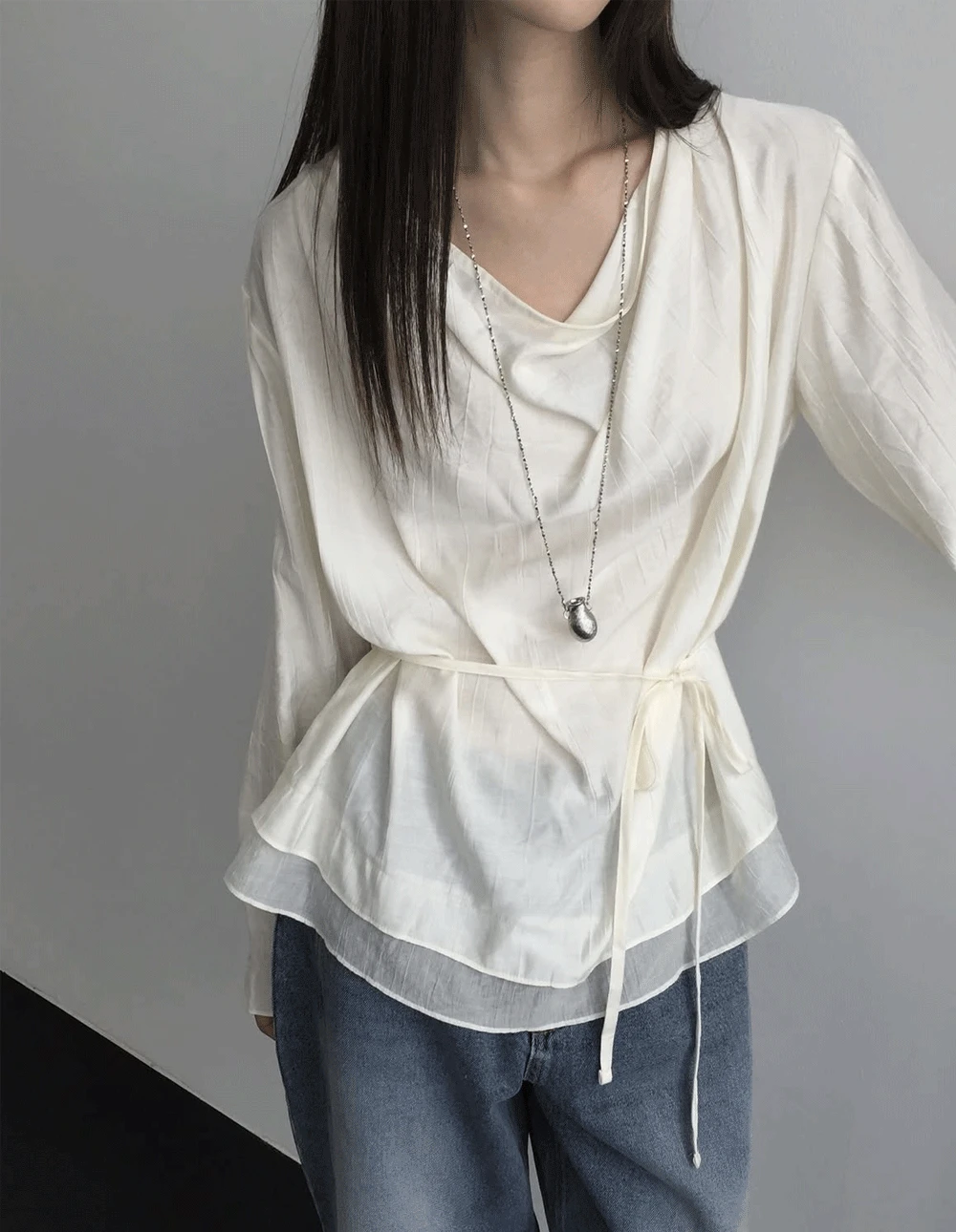 드레이프 러그 블라우스  - BL