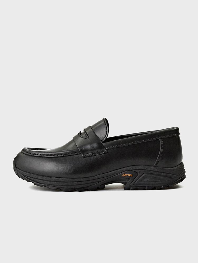 MARON BLACK