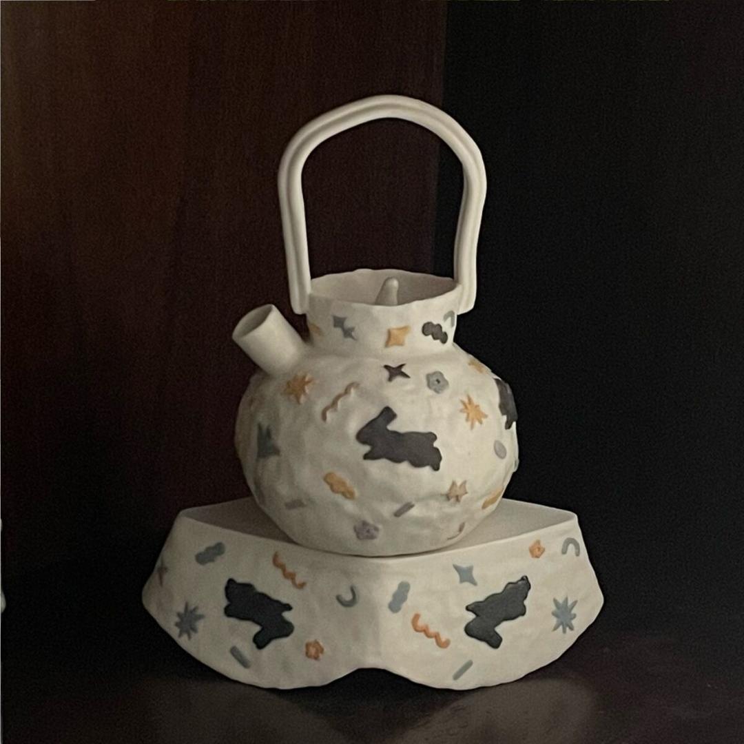bunny mound pot