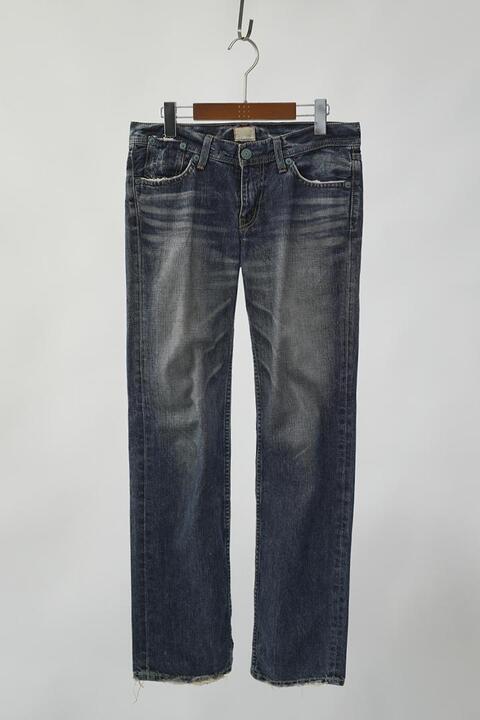 LEVI'S REDLOOP (28)