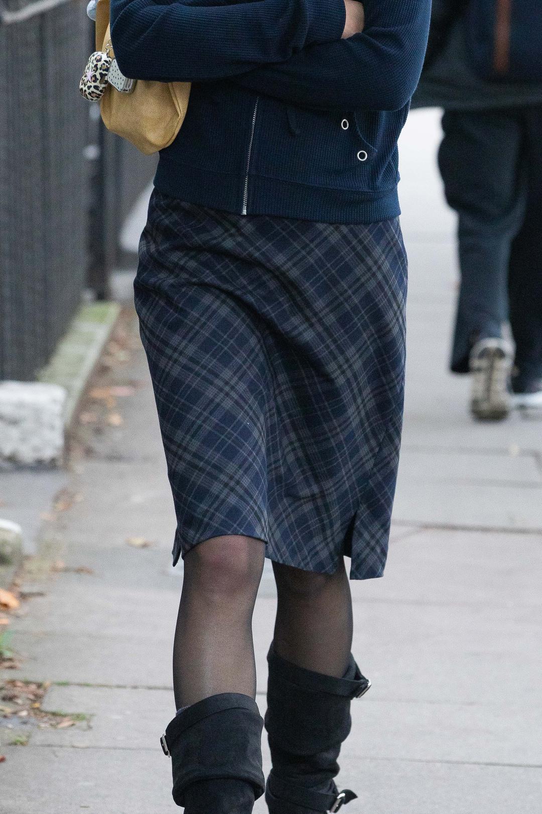 Check Midi Skirt (navy)