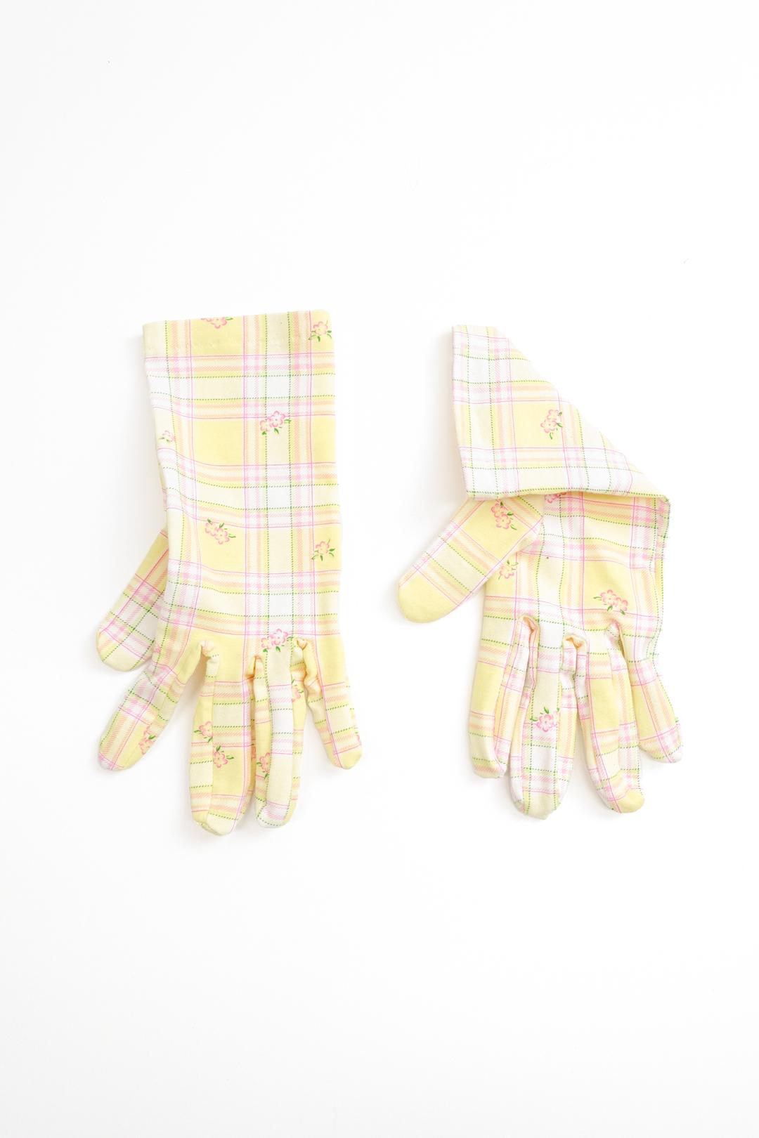 yellow garden cotton gloves