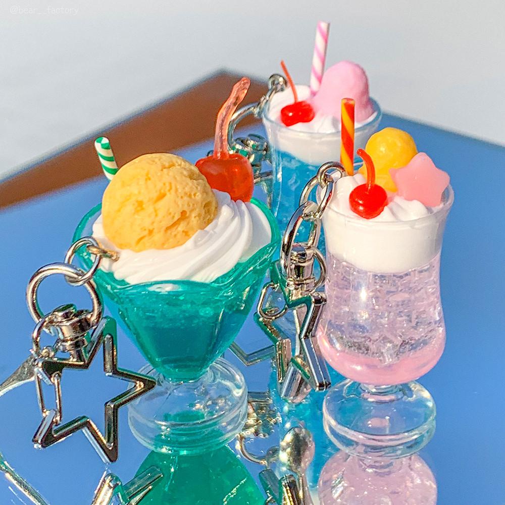 메론 소다 키링 투명 파르페 체리 크림 소다 y2k 레진 열쇠고리