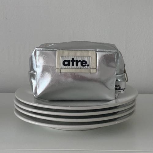 bread pouch_silver
