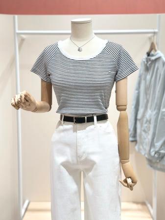 이런 상품 어때요? [플라스틱아일랜드]와이드넥 스트라이프 반팔 티셔츠(PR7CH304)