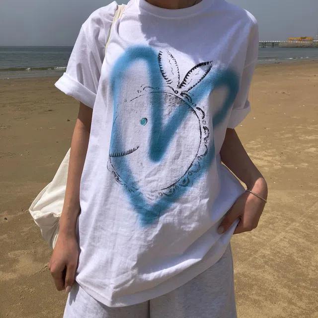 [SALE/당일출고] 아크 하트 래빗 반팔티