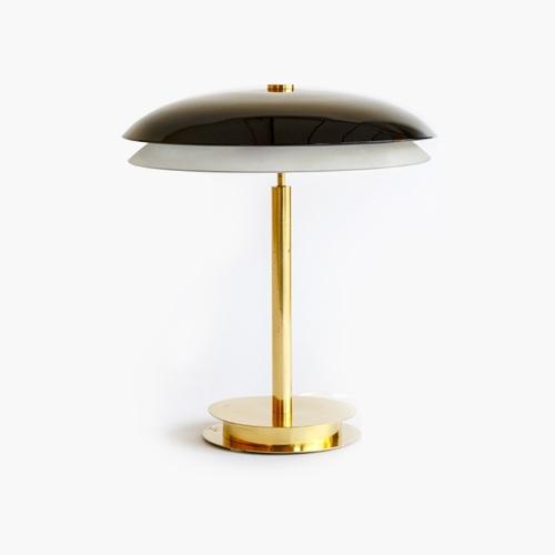 Bis-Tris Table Lamp