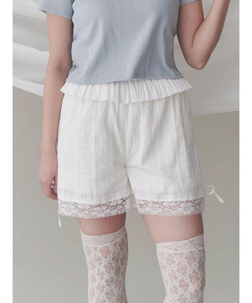 デコラティブレースショートパンツ