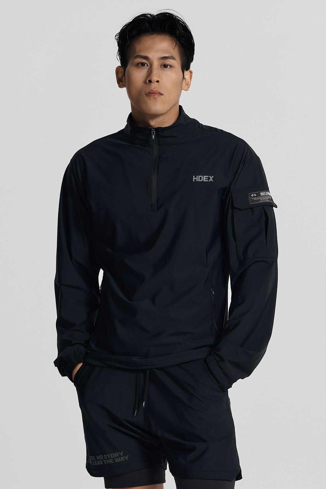 액티브 에센셜 하프 집업 (Black)