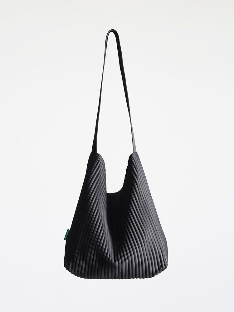 [그린스터프] 심풀 쇼퍼백 62 플리츠 주름 - black S