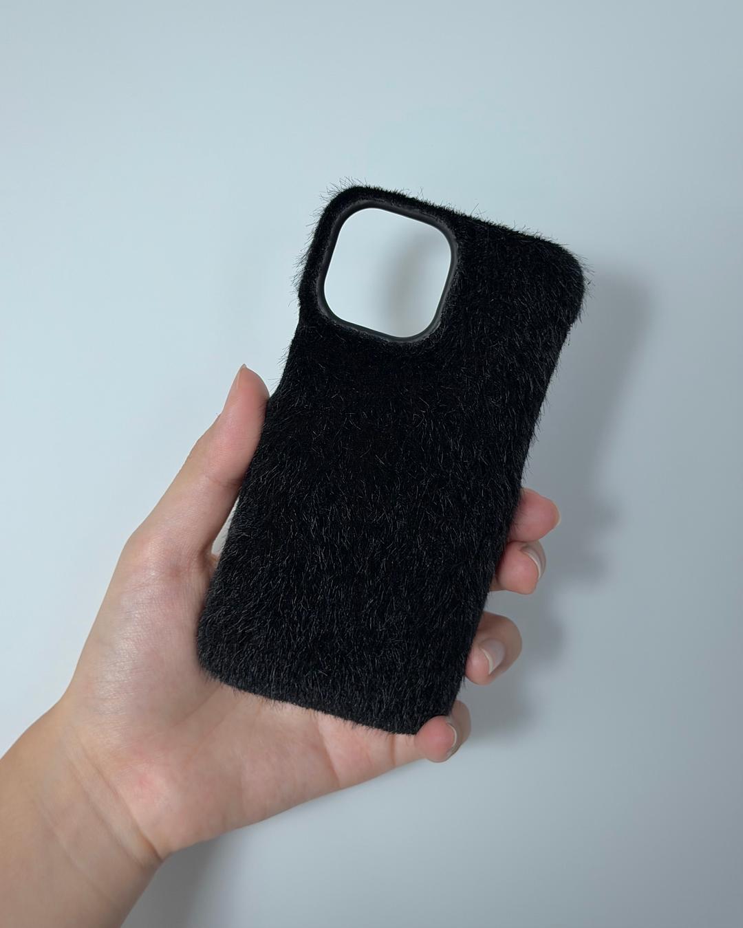 Fur cushion case (black)