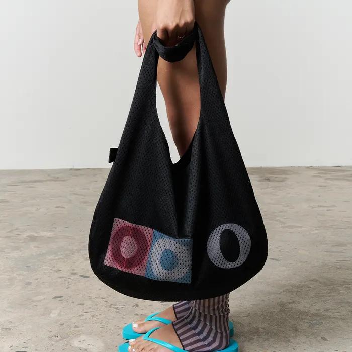 O Mesh Reversible  Tote Bag, Asphalt