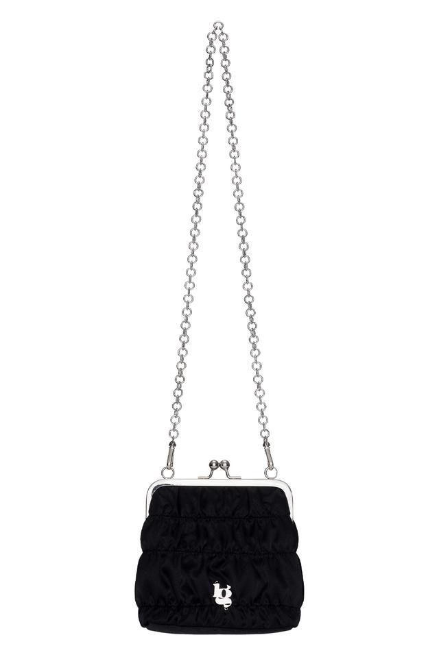 [4/21] [VIVIZ 은하 착용] SHIRRING BAG_BLACK