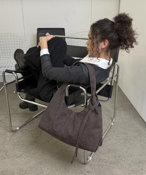 슬라우치 백 [워시드브라운]