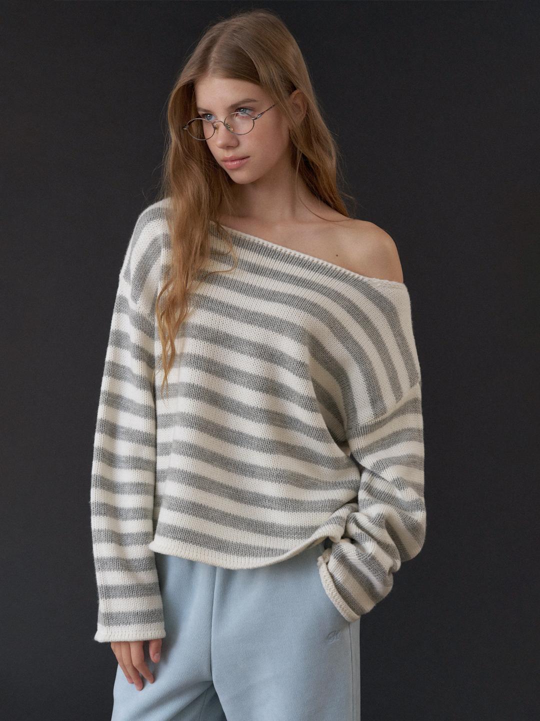 papillon stripe one-shoulder knit (grey-white)