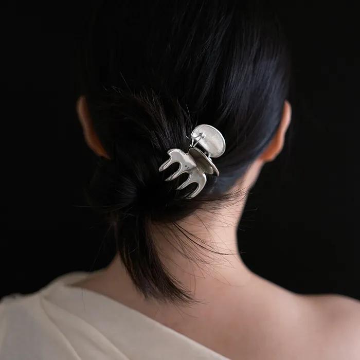 Arch Hair Clip