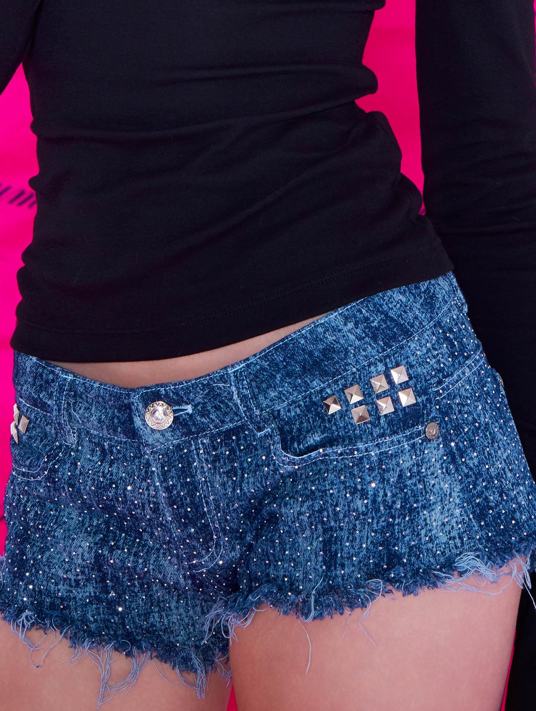 [PRE-ORDER] Bmc twinkle studs denim shorts