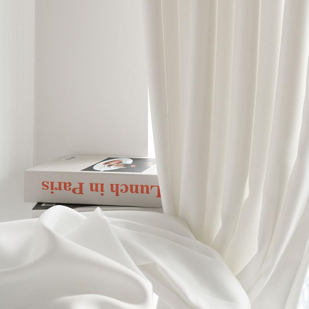 나비주름 화이트 암막커튼