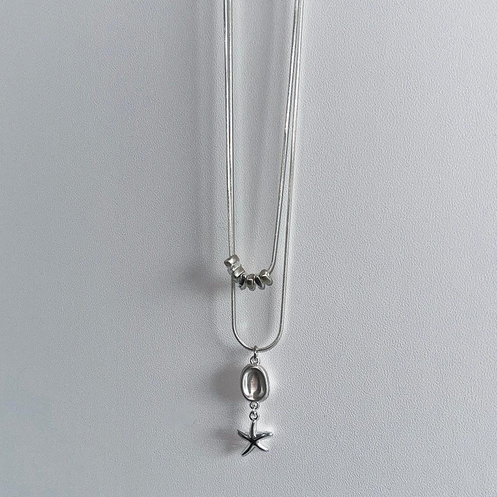 Seven Triangle Necklace