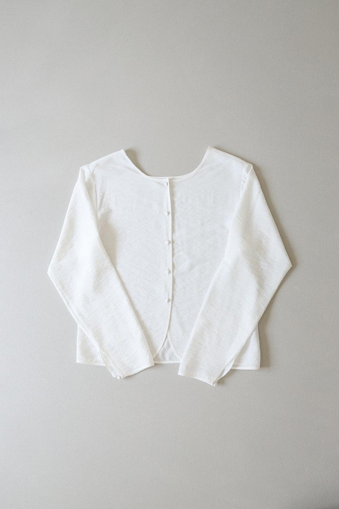 SOFT SHEER BLOUSE - IVORY